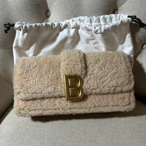 Brandon Blackwood Cream Clutch with Gold Clasp